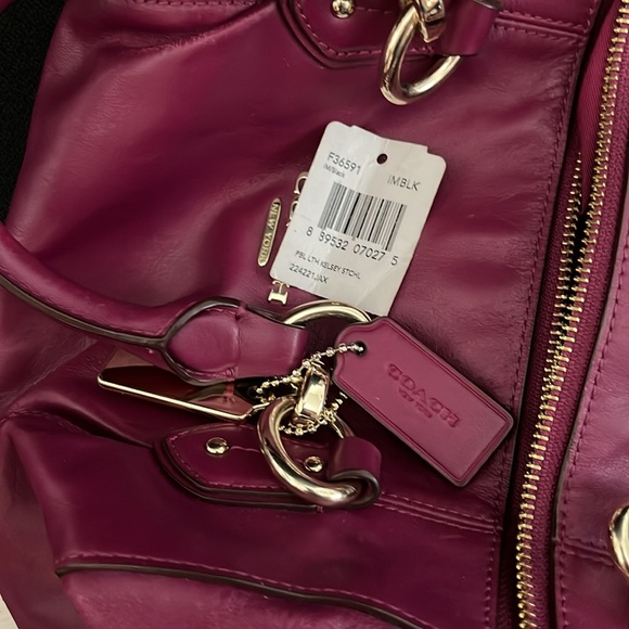 Coach Raspberry/fuscia Leather Satchel with shoulder strap. - Picture 9 of 10